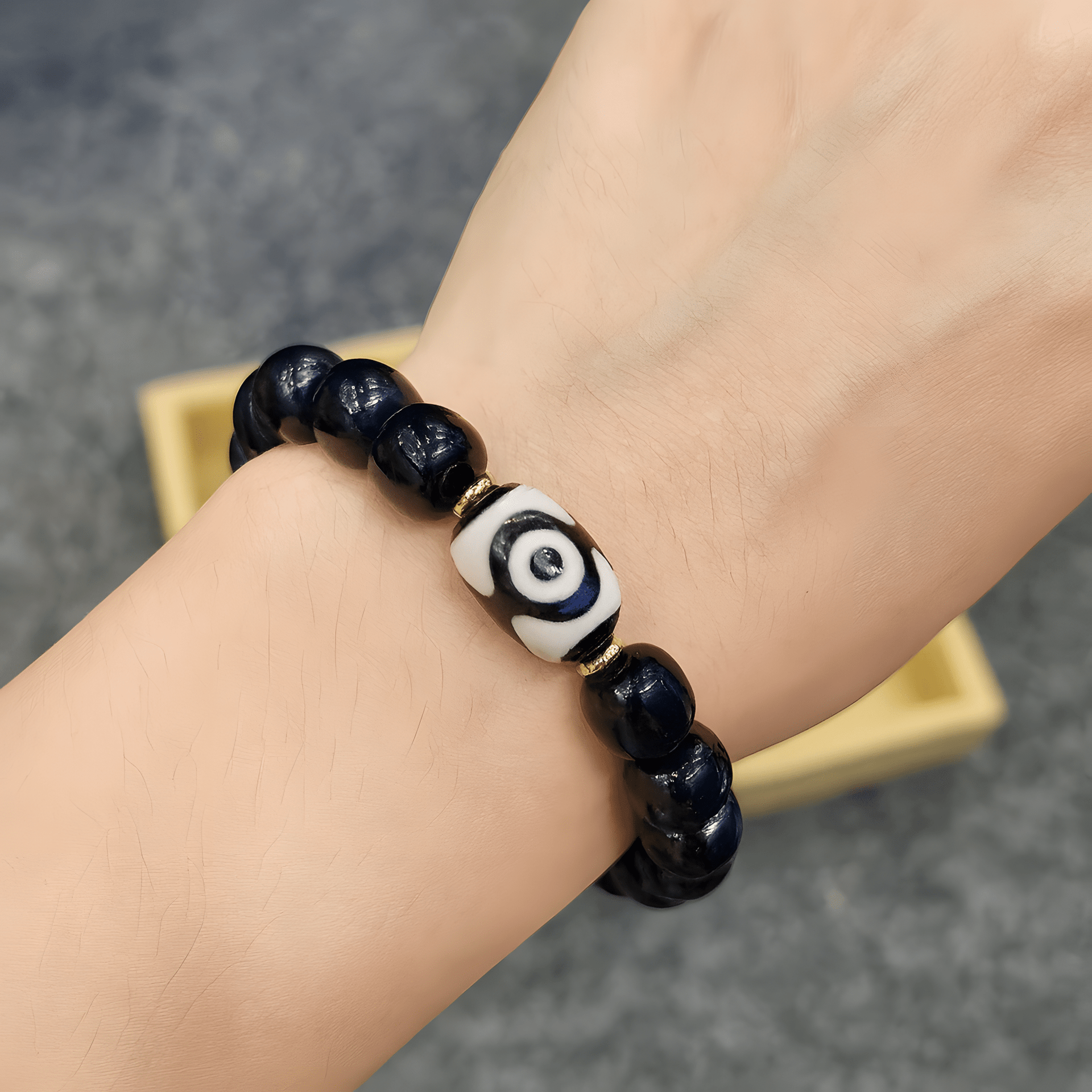 3A Black Warrior Agate Two - Eyed Himalayan Dzi Bracelet – Love & Relationship Harmony (Emotional Shield) - Himalayan Whisper